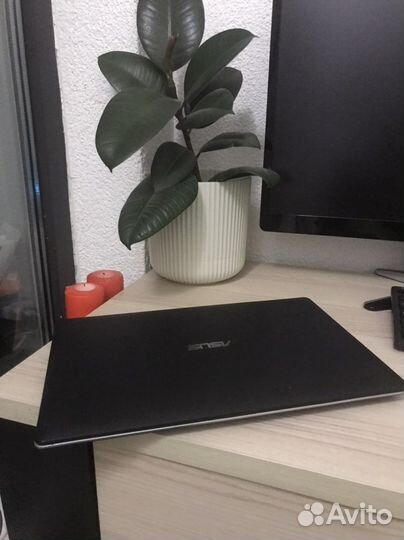 Нетбук asus x201e