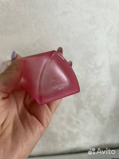 Парфюмерия женская и мужская