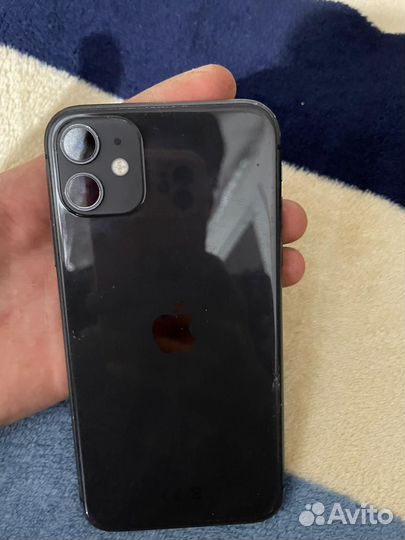 iPhone 11, 64 ГБ