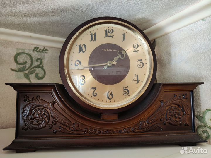 Часы настольные