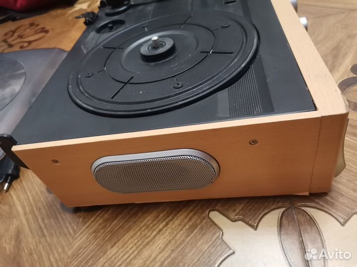 Проигрыватель винила