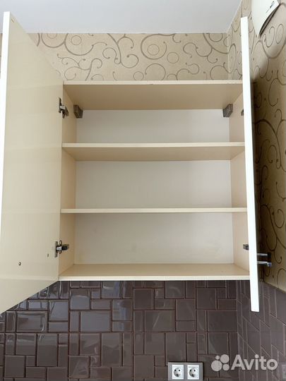 Продам кухонный гарнитур бу