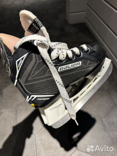 Коньки Ваuеr Suрrеmе рrо 31 размер Y12R