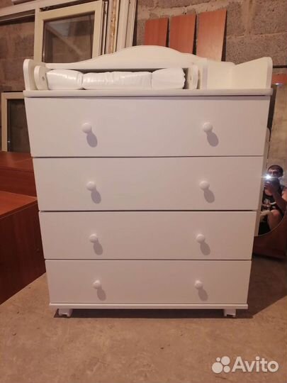 Пеленальный столик комод