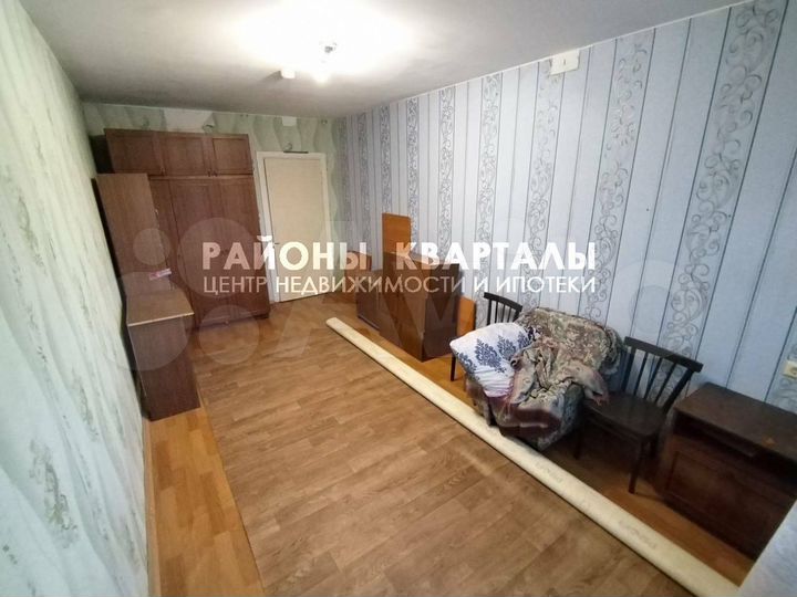 2-к. квартира, 57,1 м², 1/10 эт.