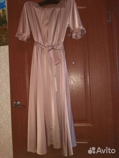 Платье вечернее