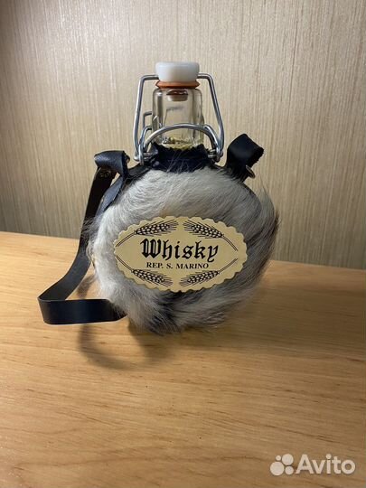 Декоративная бутылка, фляжка