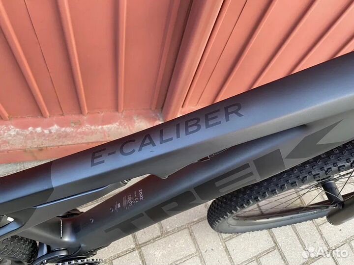 Электровелосипед Trek E-Caliber 9.6 Gen 2 (2022)