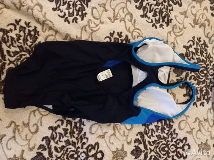 Купальник для девочки новый