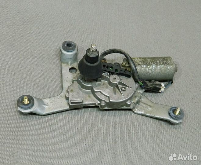 Моторчик стеклоочистителя задний Carisma