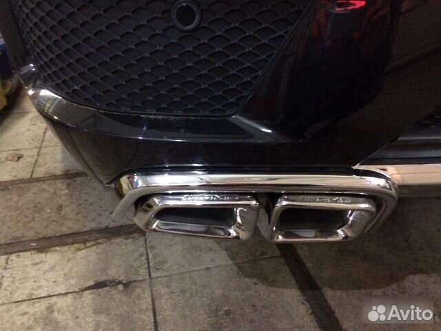 Юбка и насадки бампера задняя Mercedes Gl