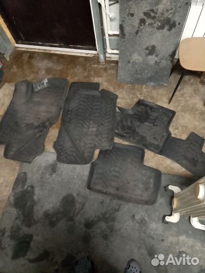 Коврики в авто