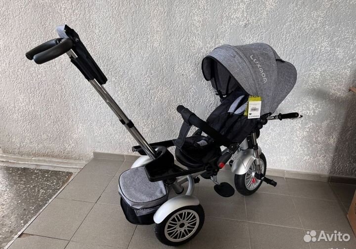 Коляска с поворотом с ручкой Luxmom 5199
