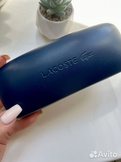 Футляр для очков lacoste