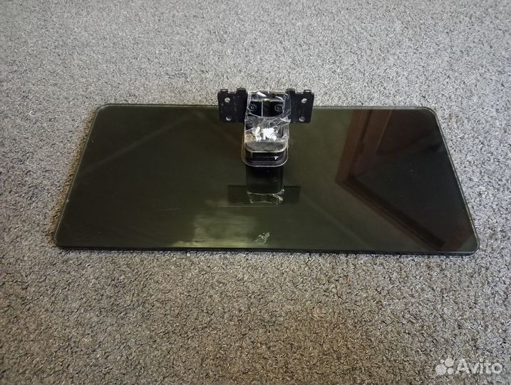 Подставка Philips 40PFL3107 с болтиками