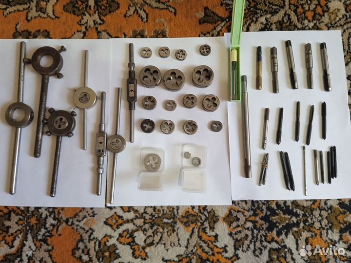 Набор метчиков и плашек СССР