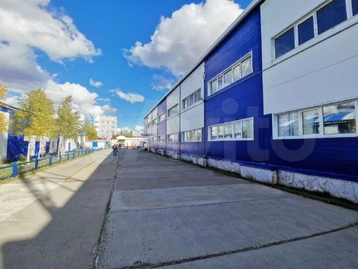 Здание, 1825 м²