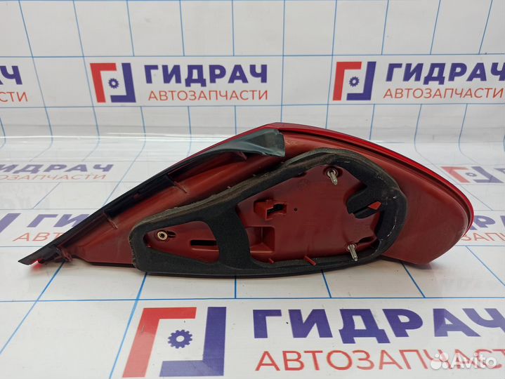 Фонарь задний левый BMW 6 (E63) 63217177069. Реста