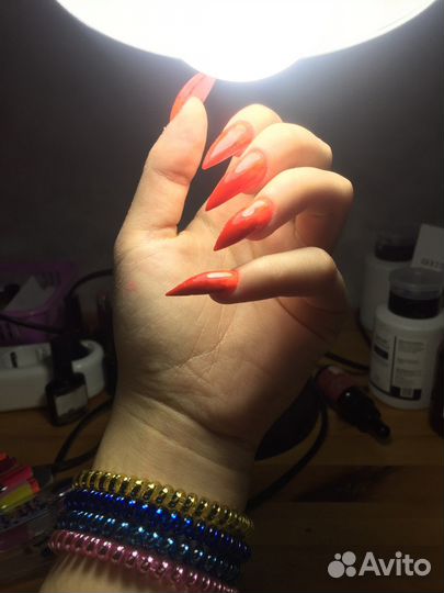 Маникюр на дому