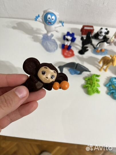 Игрушки из Киндера пакетом