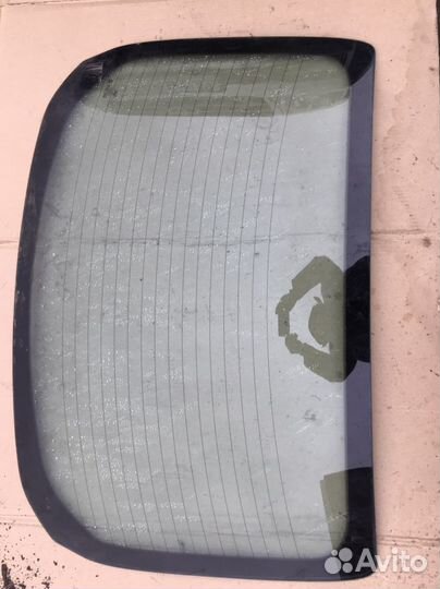 Стекло заднее Ford Focus 3 Седан