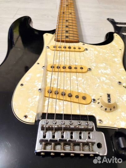 Fresher Straighter гитара