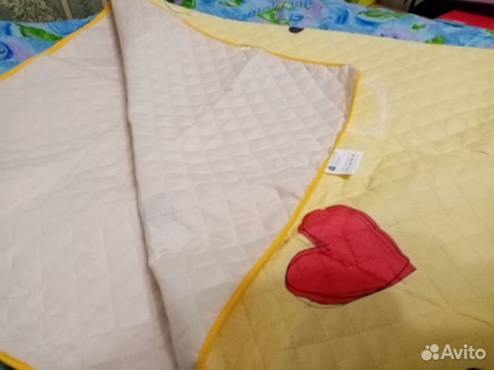 Покрывало на кровать новое