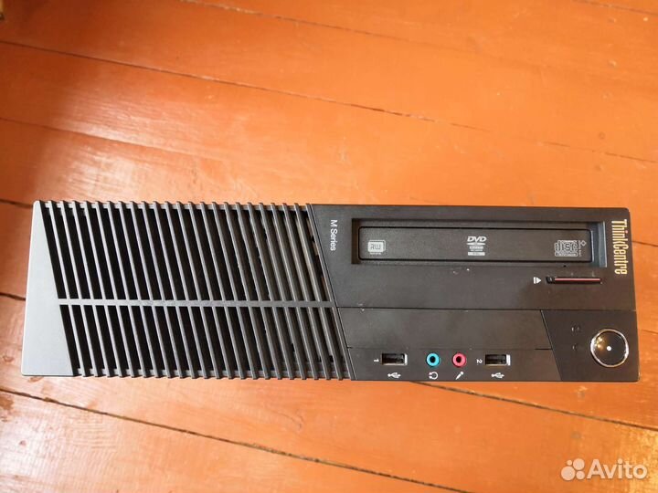 Lenovo M81 Desktop (ThinkCentre) - Type 5049