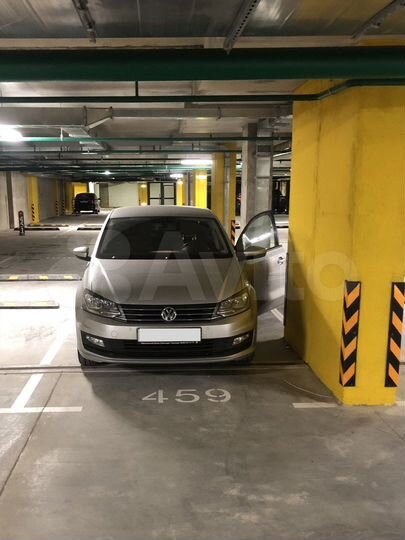 Машиноместо, 14 м²