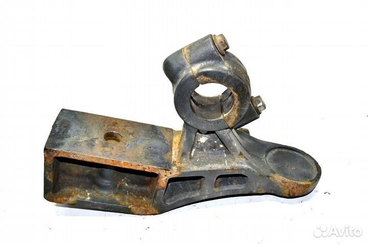 Кронштейн стабилизатора, переднего моста, нижний п