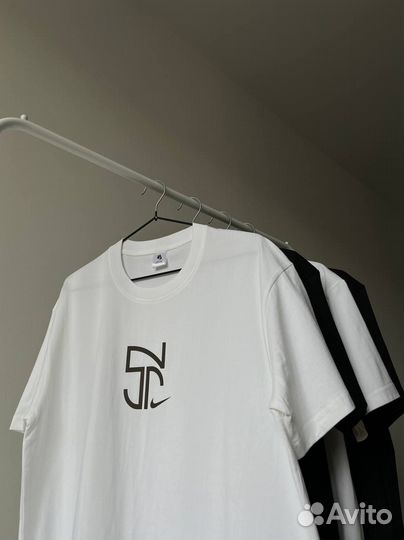 Хлопковая футболка nike hieroglyph