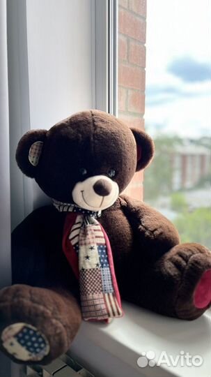 Плюшевый медведь