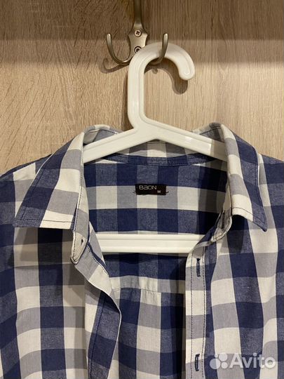 Мужская рубашка в клетку в размере M