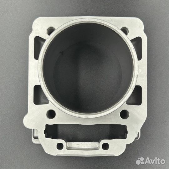 Цилиндр двигателя квадроцикла BRP Can-Am Outlander