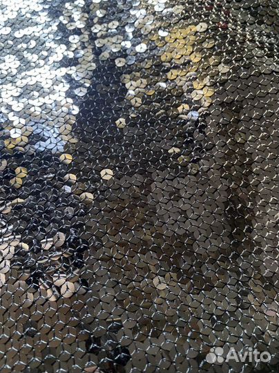 Ткань в пайетках для вечернего наряда