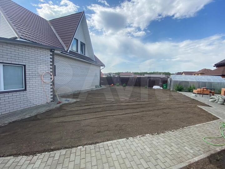 Дом 224 м² на участке 9 сот.