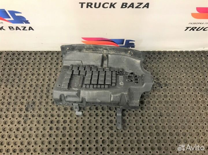 Шумоизоляция двигателя правая Scania 6-series