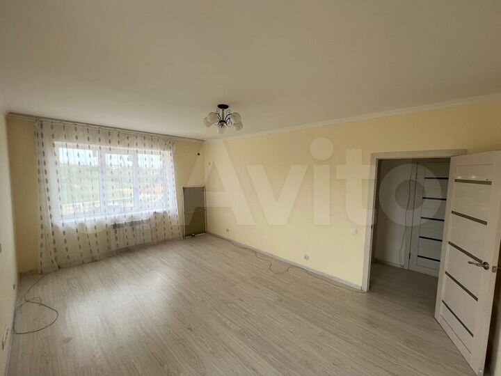 2-к. квартира, 58 м², 5/5 эт.