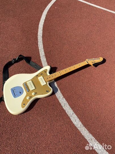 Squier j mascis starcaster jazzmaster