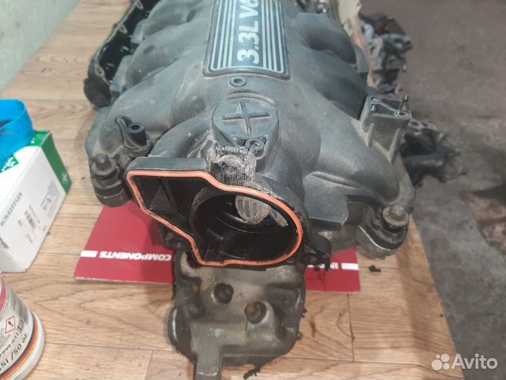 Впускной коллектор крайслер 3.3