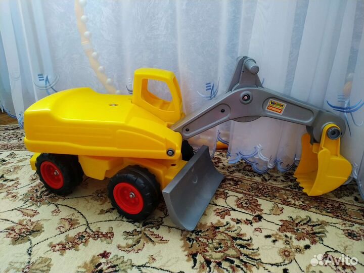 Толокар Экскаватор Мега