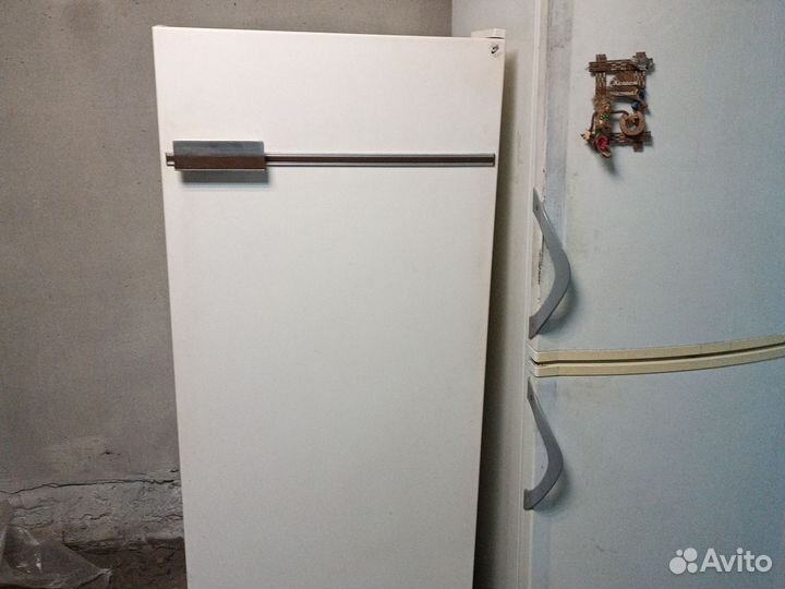 Холодильник рабочий Бирюса-6