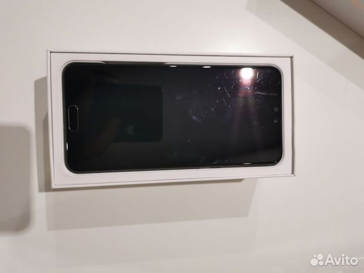 HUAWEI P20, 4/128 ГБ