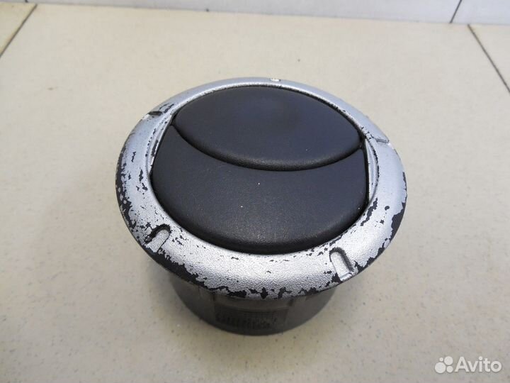 Дефлектор воздушный Logan 2005-2014