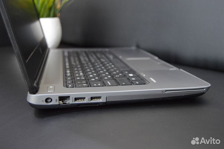 Очень мощный ноутбук Intel I5,16гб озу,256гб ssd