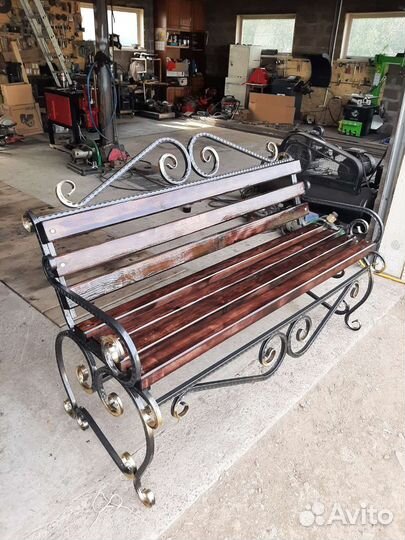 Качели, мангалы,лавки,ретуальные оградки