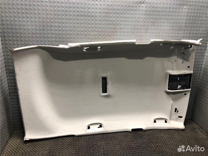 Обшивка потолка Volkswagen Tiguan, 2019