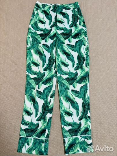 Женский шелковый костюм valentino