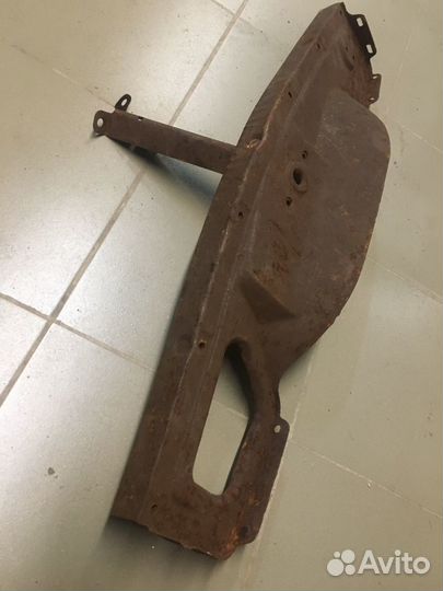 Панель передняя Москвич 403,407 под замок капота