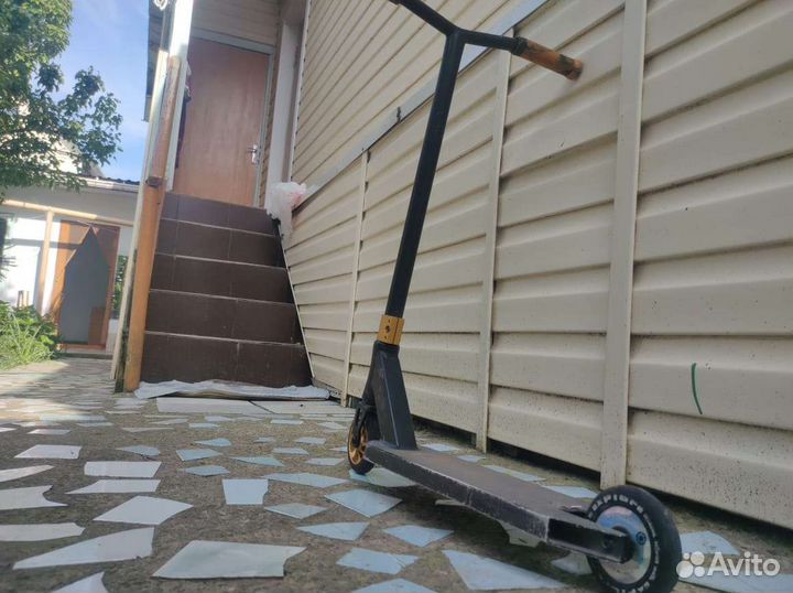 Трюковой самокат